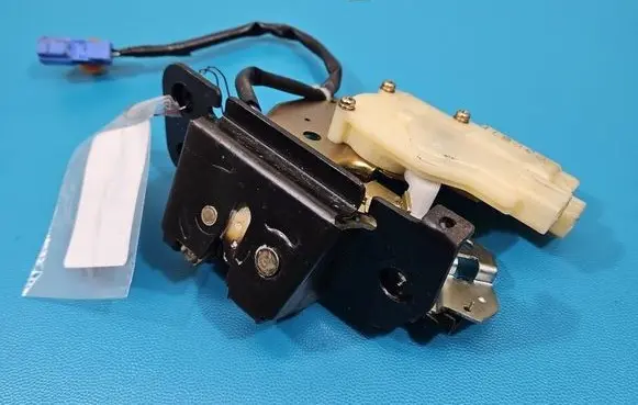 Honda Jazz Tailgate/trunk/boot lock/catch/latch IMPRK1532830