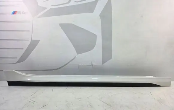 BMW 2 F44 Sill/side skirt trim 