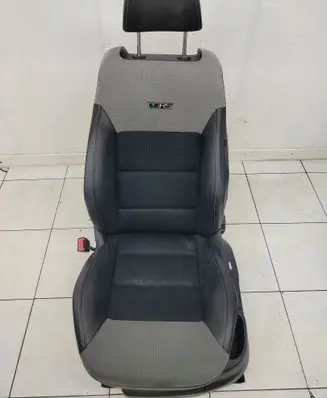 Skoda Octavia Mk2 (1Z) Seat set 