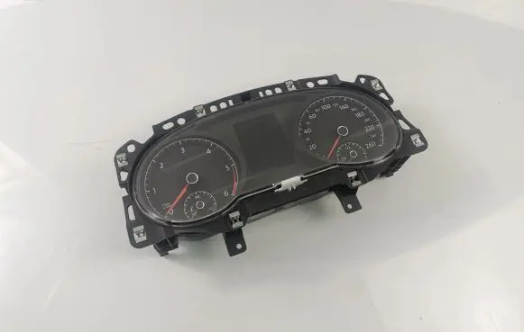 Volkswagen Golf VII Speedometer (instrument cluster) 5G0920860A