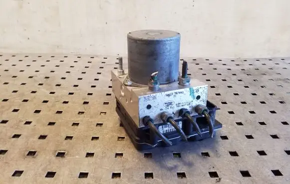 Land Rover Discovery 3 - LR3 ABS Pump SRB500164 0265234074