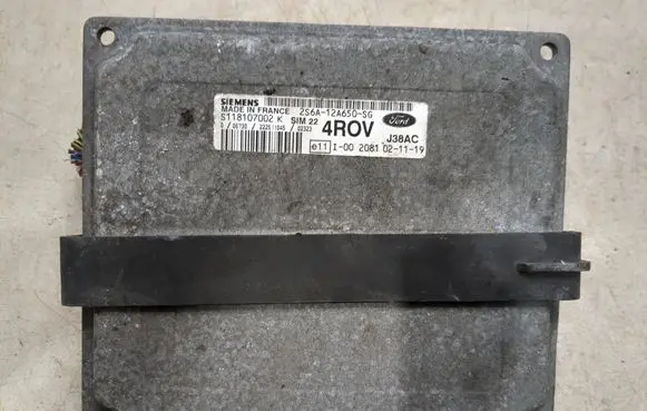 Ford Fusion Engine control unit/module 2S6A12A650SG S118107002K