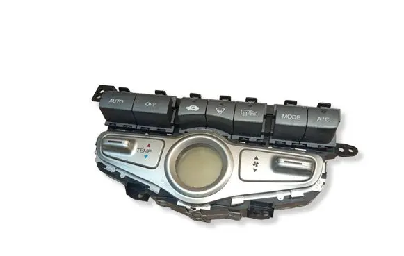 Honda Jazz Climate control unit D067G WA17