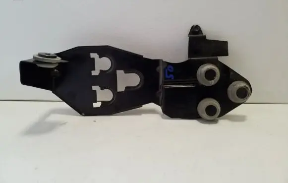 BMW X3 E83 Other engine bay part 64213400418 3400418