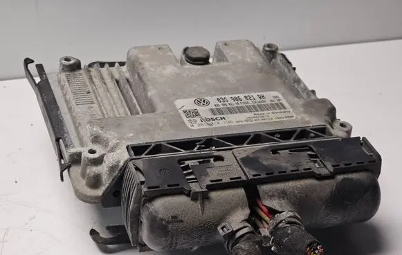 Skoda Octavia Mk2 (1Z) Engine control unit/module 03G906021RH 03G906021AB 0281014136