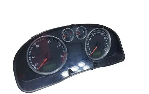Volkswagen PASSAT B5.5 Speedometer (instrument cluster) 3B0920805A