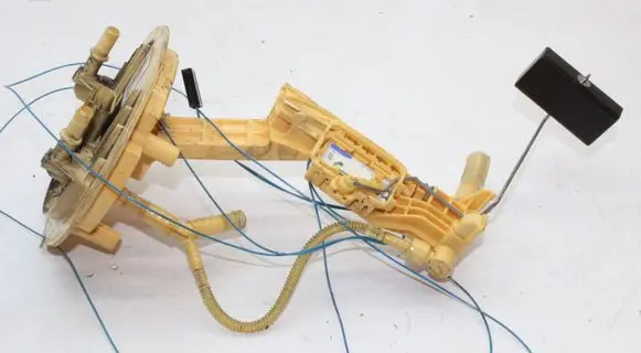 Chrysler 300 - 300C Fuel level sensor 04578264AB