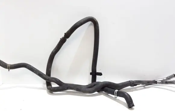 Land Rover Range Rover Sport L320 Engine coolant pipe/hose