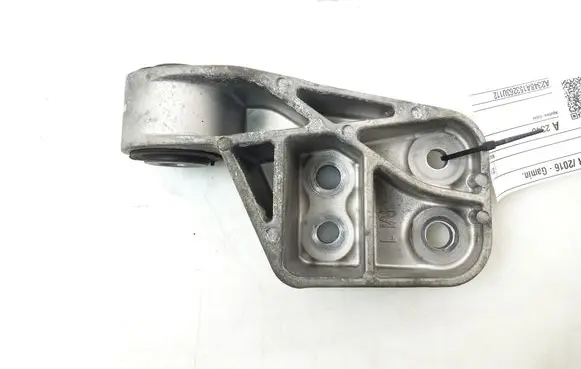 Toyota C-HR I Engine mounting bracket 123640T020
