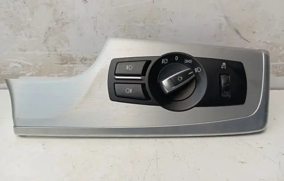 BMW 5 F10 F11 Light switch 934684102