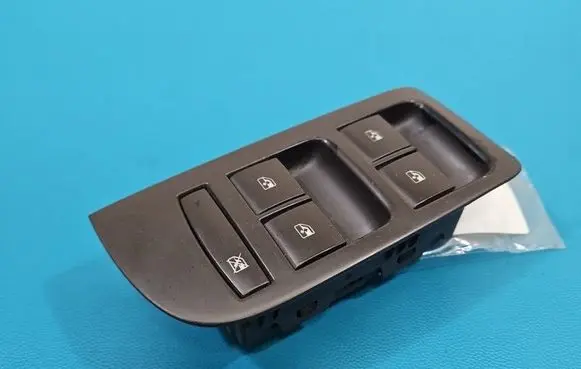 Opel Zafira C Electric window control switch 13305012 IMPRK1614987