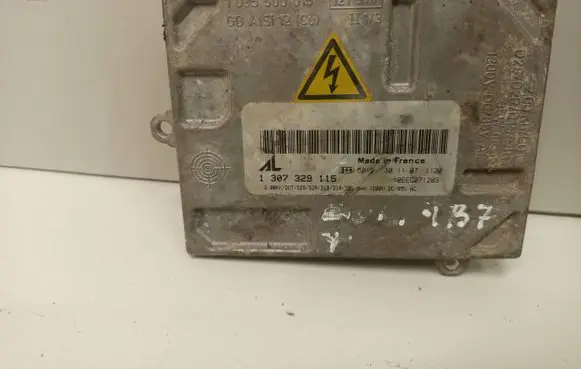 Audi A4 S4 B7 8E 8H Headlight ballast module Xenon 1307329115