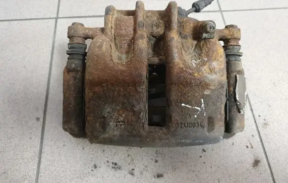 Peugeot Expert Front brake caliper