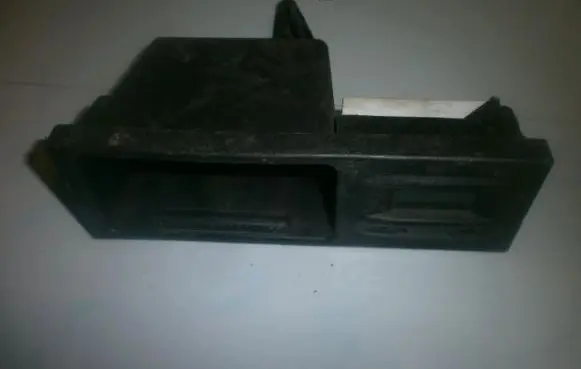 Mazda Demio Screen/display/small screen bj3d55710