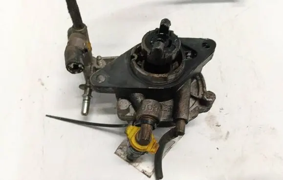 Fiat Punto (188) Vacuum pump 55193232 05t272