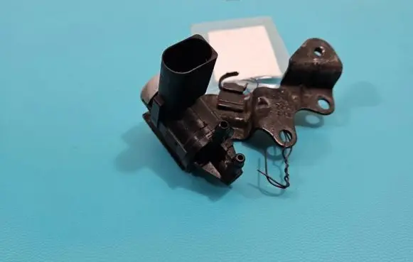 Audi A8 S8 D4 4H Turbo solenoid valve 1K0906283A IMPRK1409754