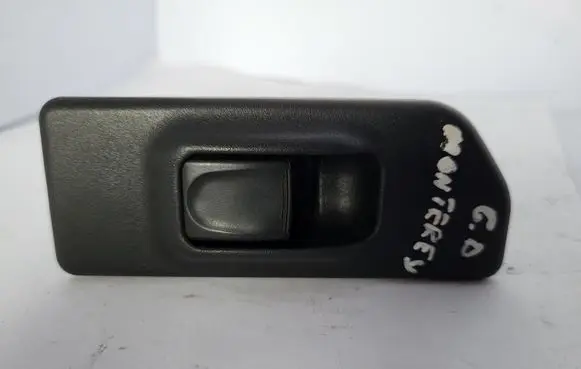 Opel Monterey Electric window control switch 8970900092