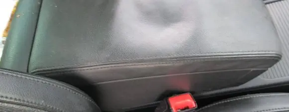 Volkswagen PASSAT B7 Armrest