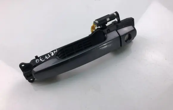 Toyota Auris 150 Front door exterior handle 692110D901