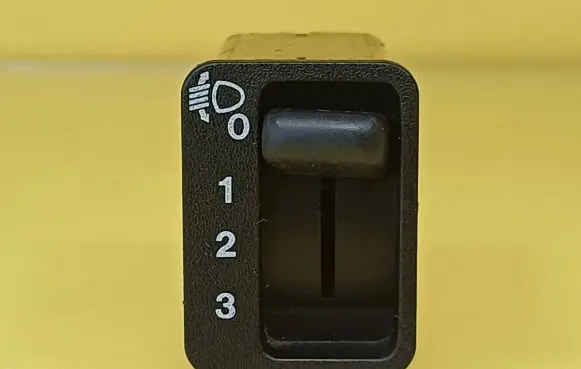 Rover 214 - 216 - 220 Headlight level height control switch 01630