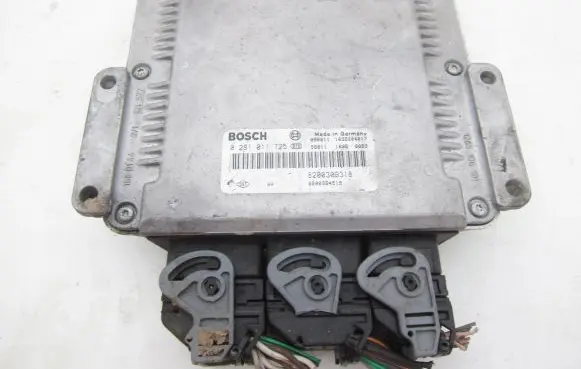Renault Laguna II Engine control unit/module 8200309318