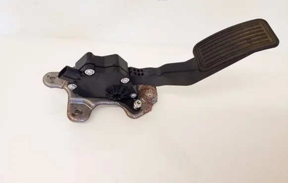 Mazda CX-7 Accelerator throttle pedal EG21 K42387390 03M11E00024