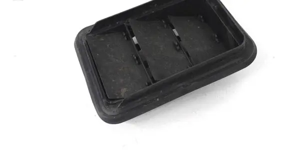 Toyota Prius (XW50) Quarter panel pressure vent 6294047010