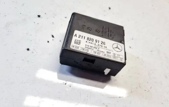 Mercedes-Benz S W220 Alarm control unit/module A2118209126