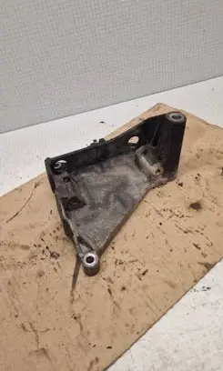 Volkswagen Transporter - Caravelle T5 Generator/alternator bracket 070903143C