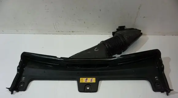 Mercedes-Benz C W206 Intercooler air guide/duct channel 
