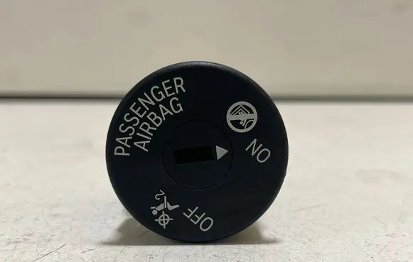 BMW i4 Passenger airbag on/off switch 9483731