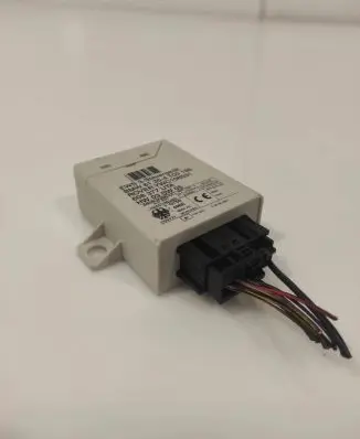 BMW 5 E39 Other control units/modules YWC106531 608377UTA 61354100188
