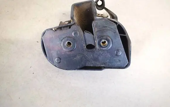 Volkswagen Caddy Rear door lock 7h0843603 7h0843603k