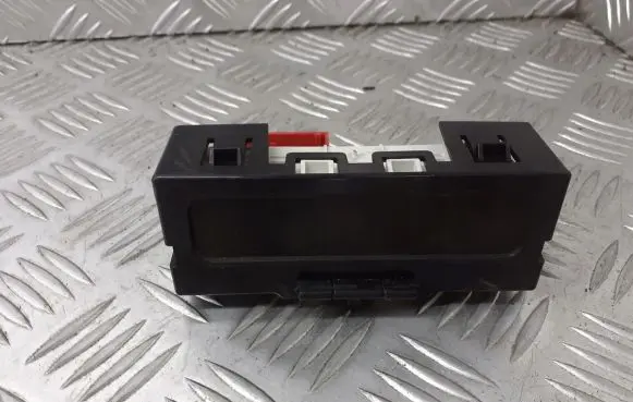Renault Megane II Speedometer control unit/module 8200107839