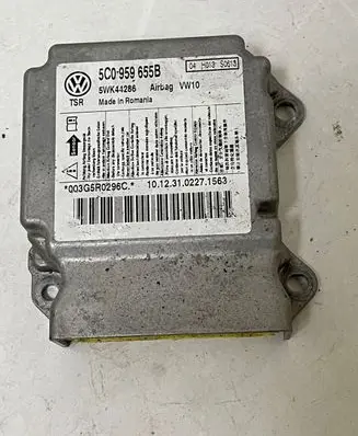 Volkswagen Golf VI Airbag control unit/module 5C0959655B