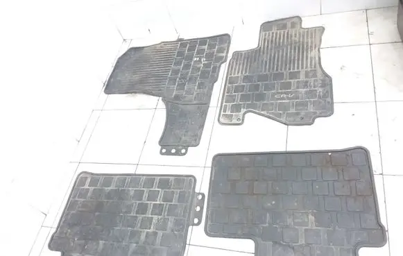 Honda CR-V Car floor mat set 08P13S9A600002 08P13S9A600001