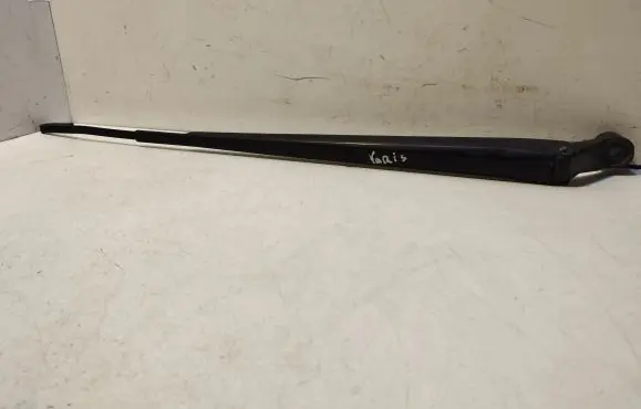 Toyota Yaris Front wiper blade arm 852210D020D