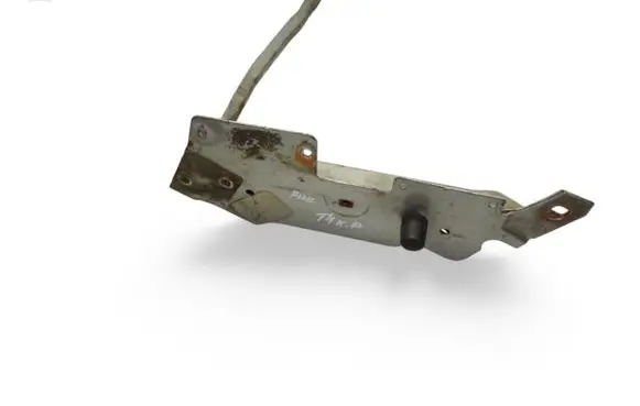 Volkswagen Transporter - Caravelle T4 Radiator support slam panel bracket 