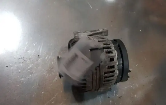 Volvo S80 Generator/alternator 0124515017