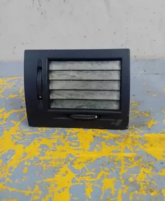 Opel Meriva A Dashboard side air vent grill/cover trim 464652911 2892001