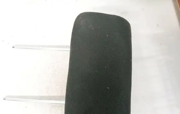 Honda CR-V Front seat headrest 