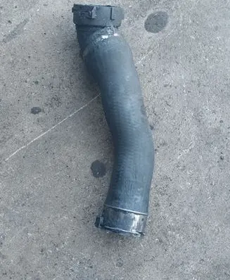 BMW 5 E60 E61 Intercooler hose/pipe 7803747