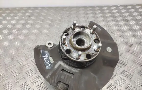 Hyundai Santa Fe Front wheel hub