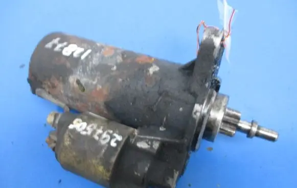 Volkswagen Golf II Starter motor