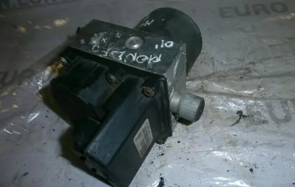 Ford Mondeo Mk III ABS Pump 0265800007 0265222015