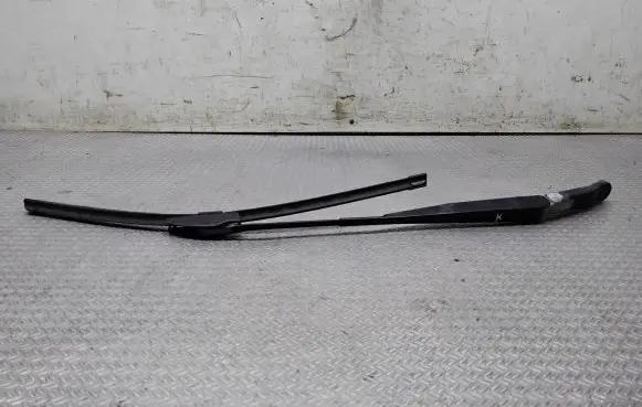 Honda CR-V Windshield/front glass wiper blade S9AGDR