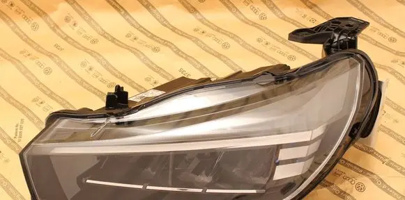 Opel Corsa F Headlight/headlamp 9851263780