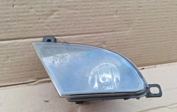 BMW 5 E60 E61 Front fog light 7177712 0305083002 LE06A145