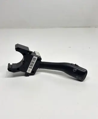 Volkswagen Golf IV Wiper control stalk 4B0953503F CZK0301202012