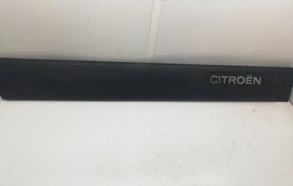 Citroen Berlingo Front door trim (molding) 9619030477